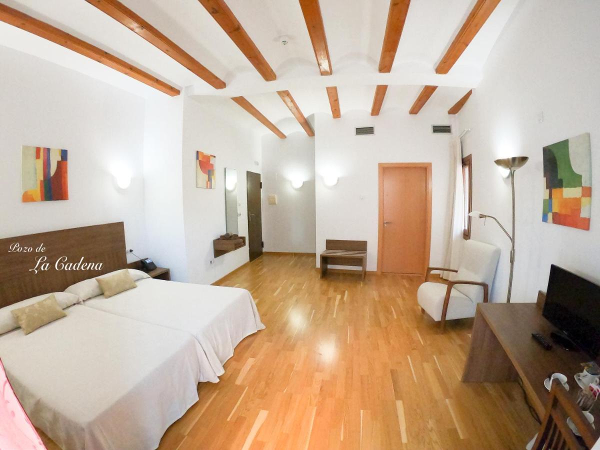 Hotel Baron Andilla Valdealgorfa Exterior photo