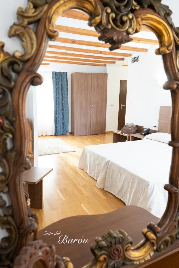 Hotel Baron Andilla Valdealgorfa Exterior photo